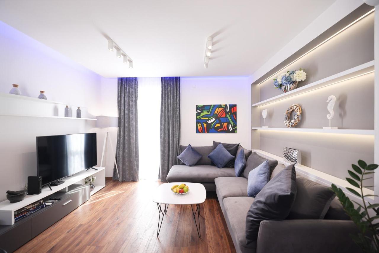 Apartment Larga Zara Esterno foto