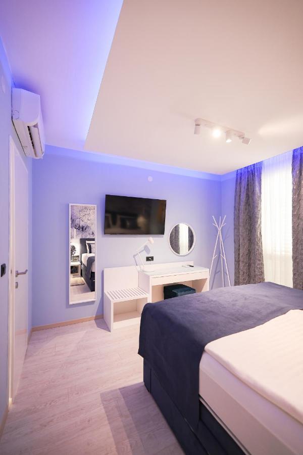 Apartment Larga Zara Esterno foto
