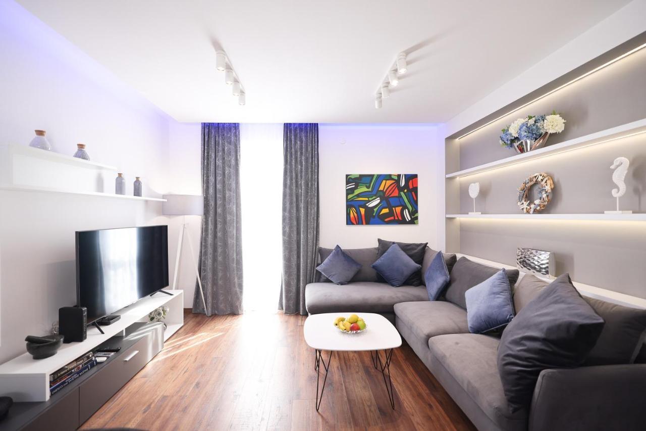 Apartment Larga Zara Esterno foto