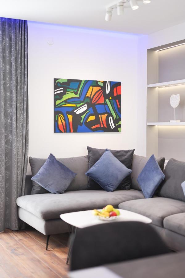 Apartment Larga Zara Esterno foto