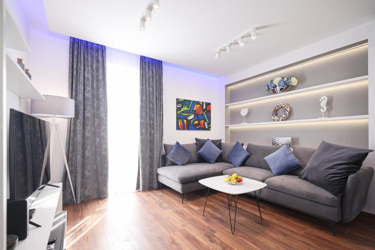 Apartment Larga Zara Esterno foto