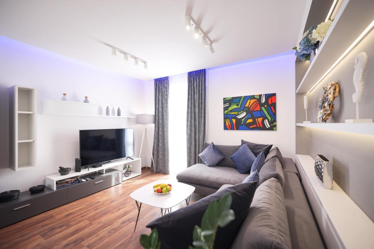 Apartment Larga Zara Esterno foto